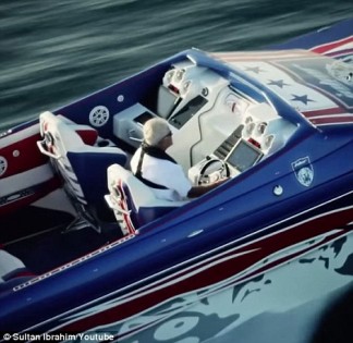 قارب السلطان ابراهيم اسماعيل watan.com