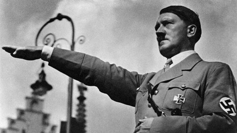 هتلر watan.com