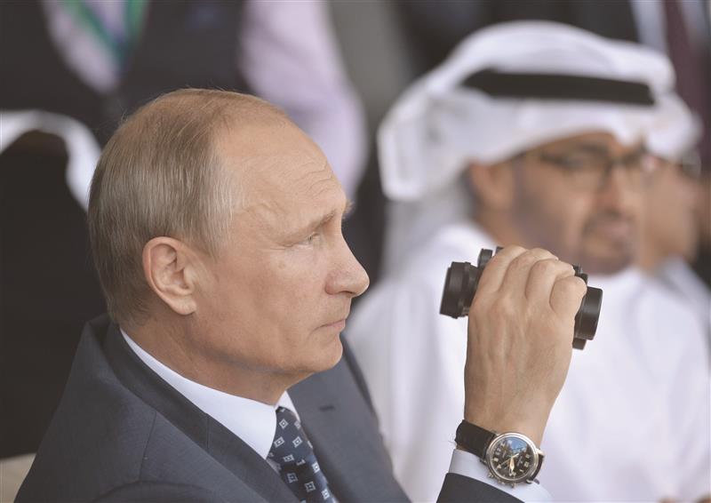 بوتين ومحمد بن زايد watan.com