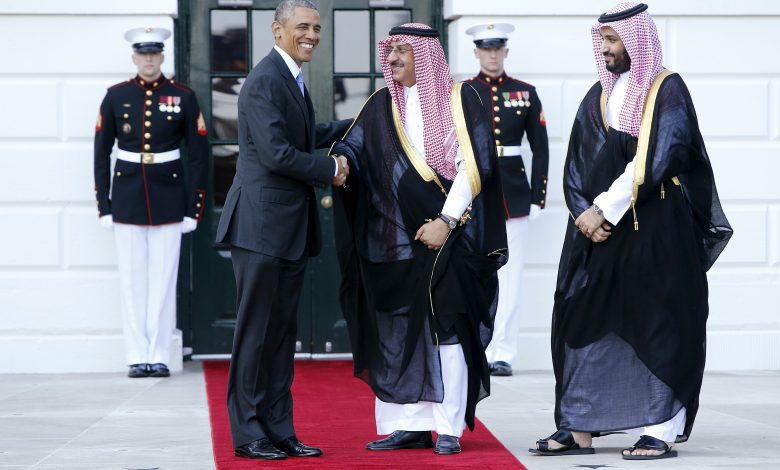 أوباما إلى جانب محمد بن نايف ومحمد بن سلمان watan.com