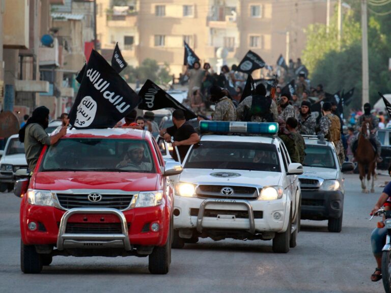 سيارات داعش watan.com