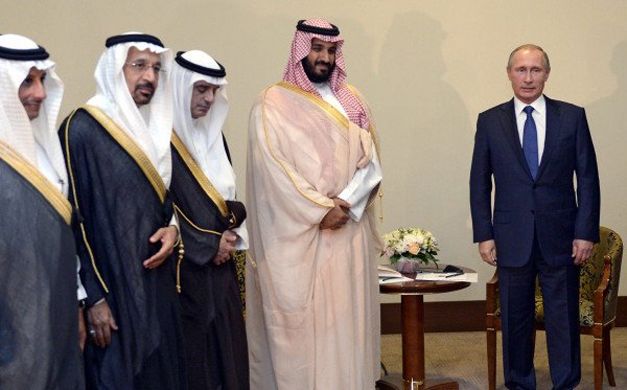 الرئيس الروسي مع وزير الدفاع السعودي