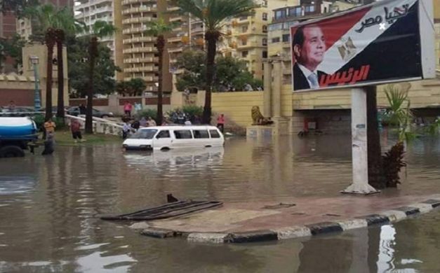 الأمطار تغرق الإسكندرية watan.com