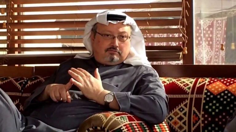 الكاتب السعودي جمال خاشقجي watan.com