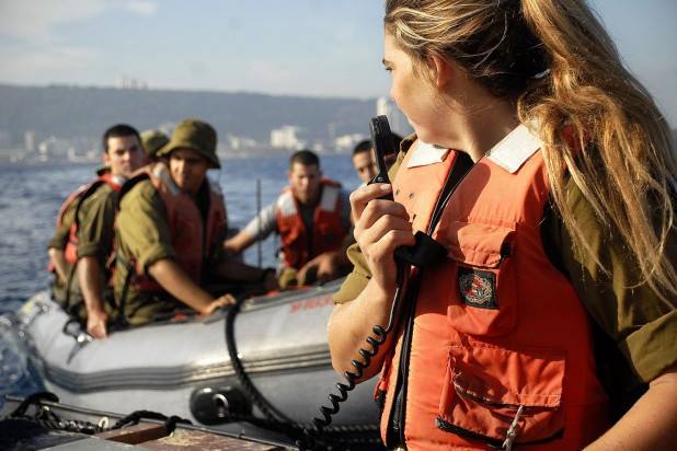 صورة لتدريبات تابعة لقوات البحرية الإسرائيلية