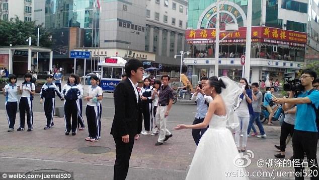 عروس صينية