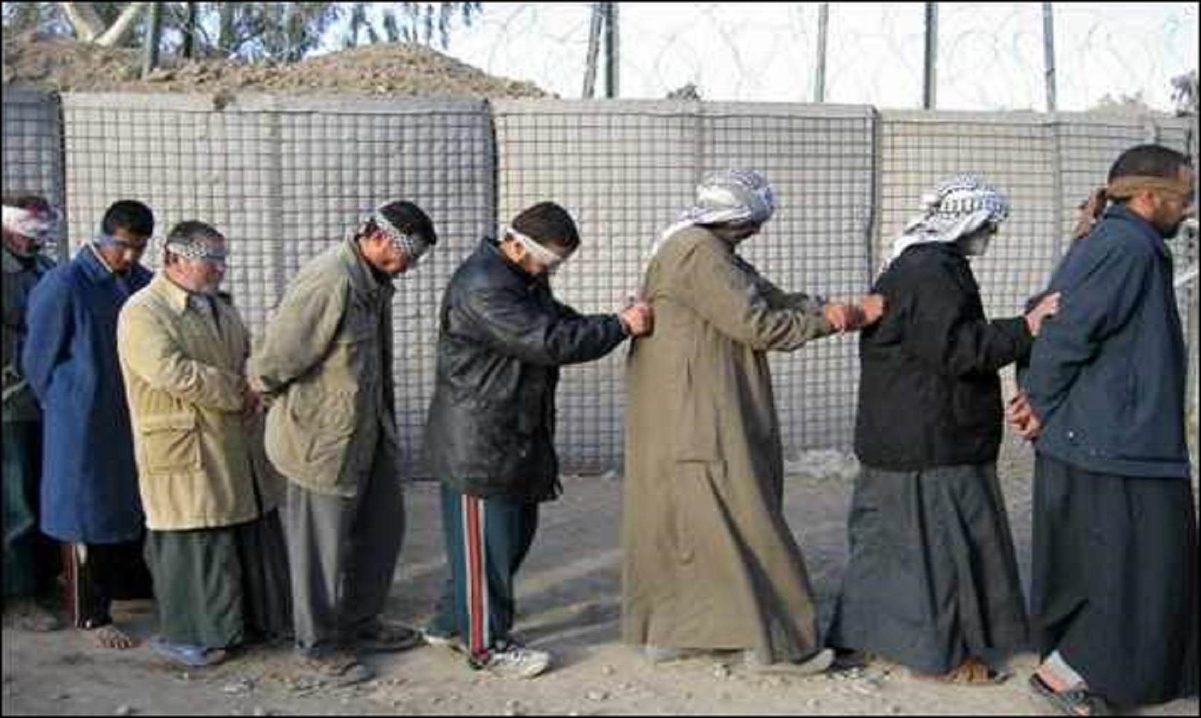 معتقلين watan.com
