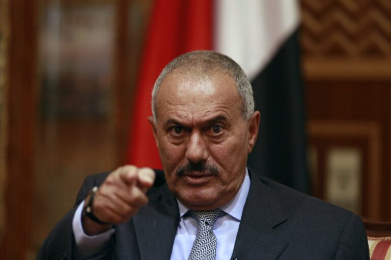 علي عبدالله صالح.. أقوى رئيس مخلوع في العالم watan.com