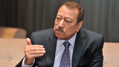 عبد الباري عطوان يقف مع الطغاة watan.com