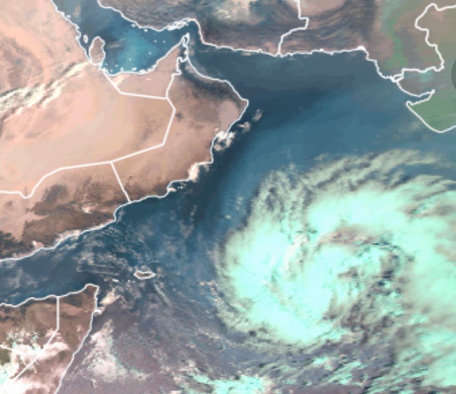 عمان مباشر اعصار آخر تطورات
