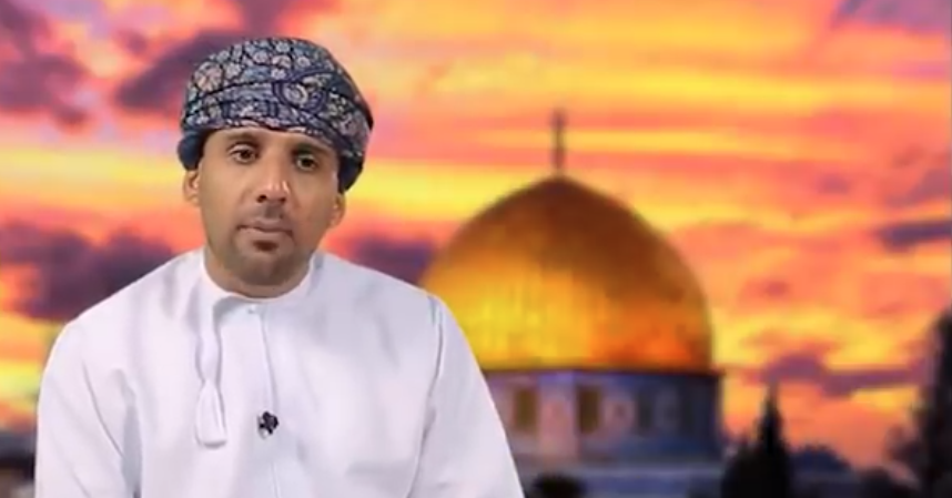 إعلامي عماني watan.com
