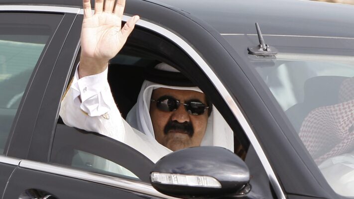 كلمة عفوية لـ الأمير الوالد أمير قطر watan.com