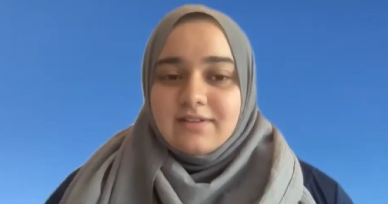 مدير مطعم في أمريكا نزع حجاب موظفة مسلمة بالقوة watan.com