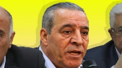 صراع بين حسين الشيخ و جبريل الرجوب على خلافة عباس watan.com