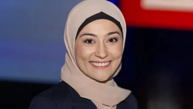فصل نائبة محجبة